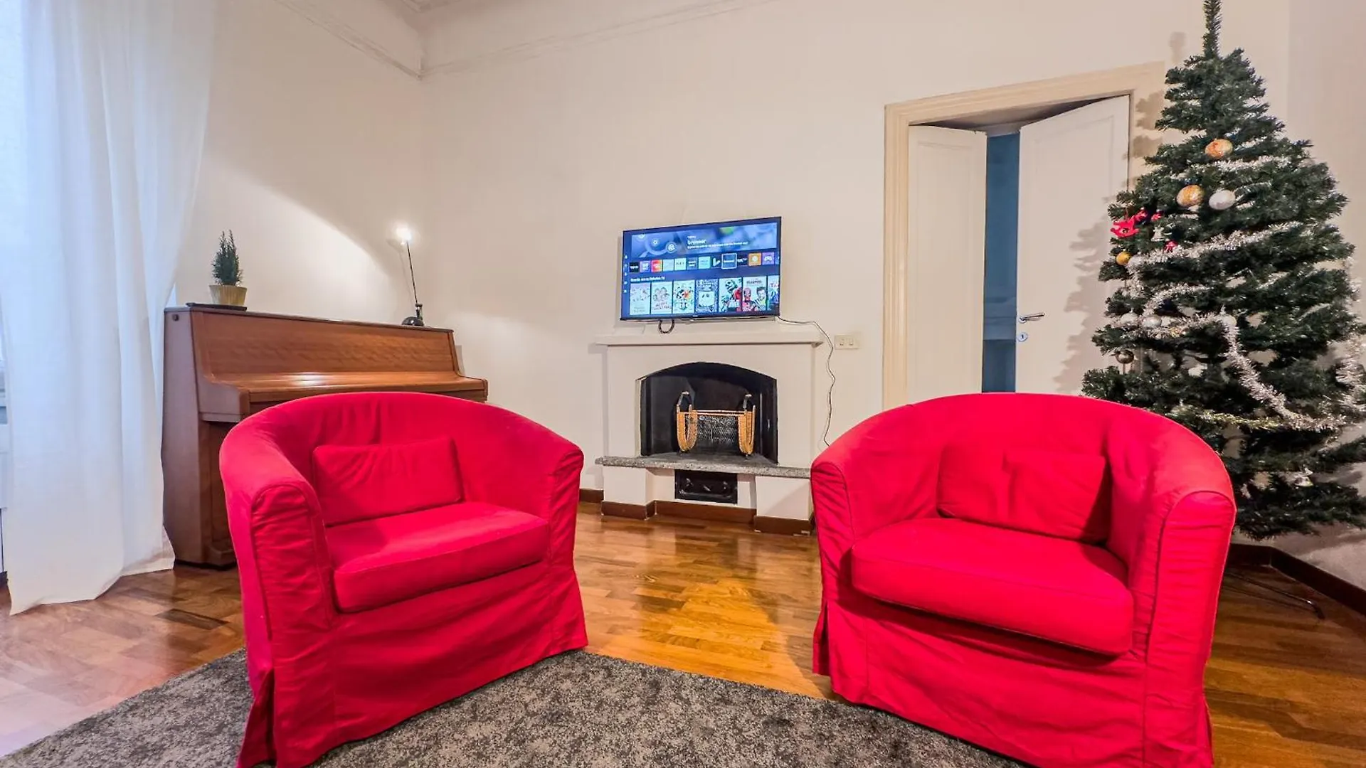 Isola District Milan Apartment