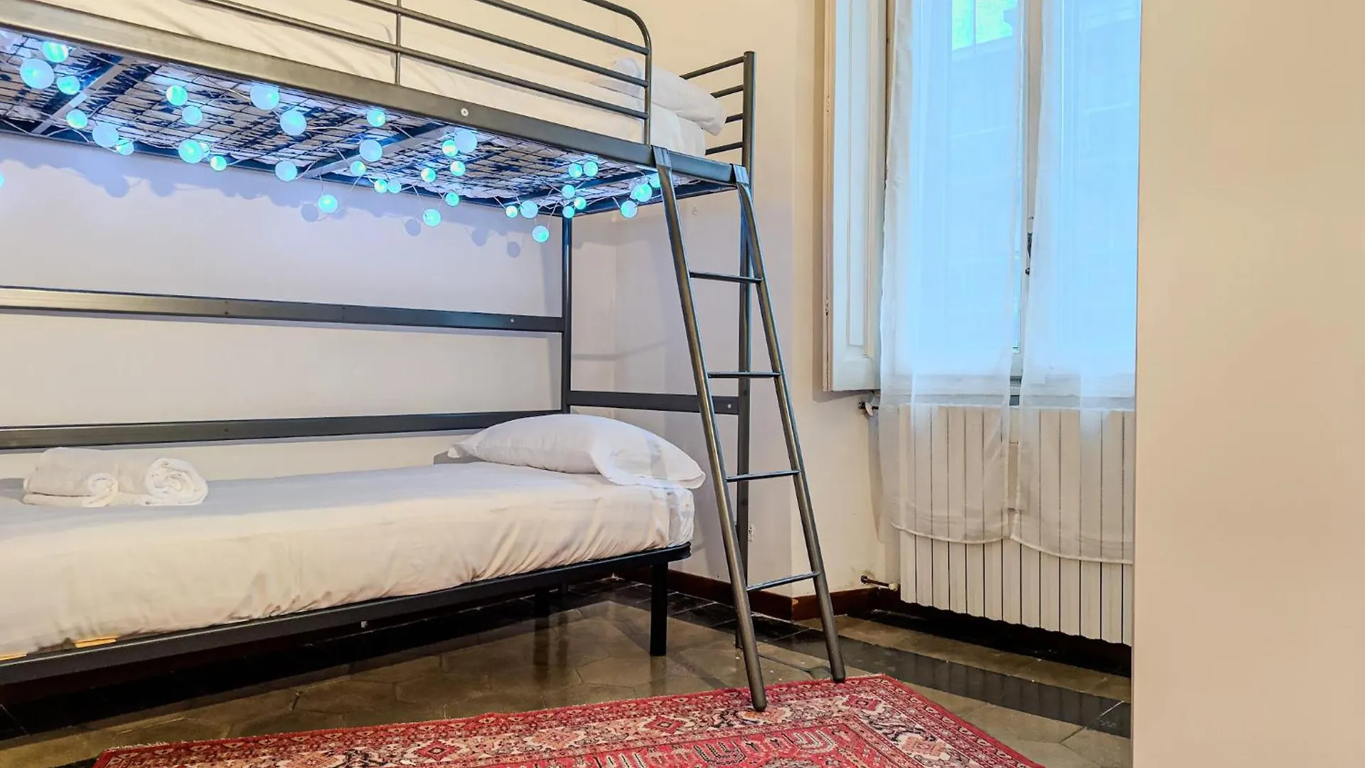 Isola District Milan Apartment